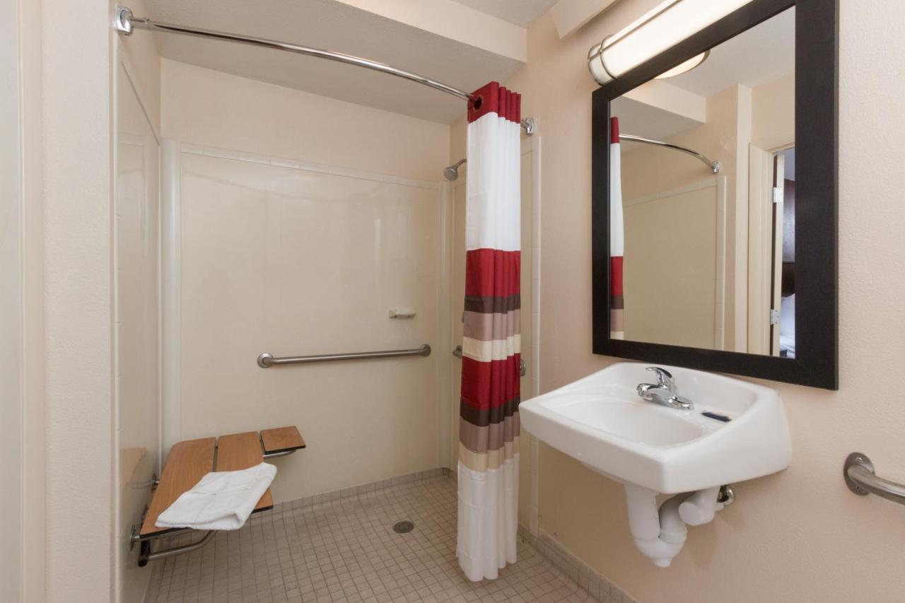 Red Roof Inn Plus+ Columbus-Ohio State University Osu Екстериор снимка