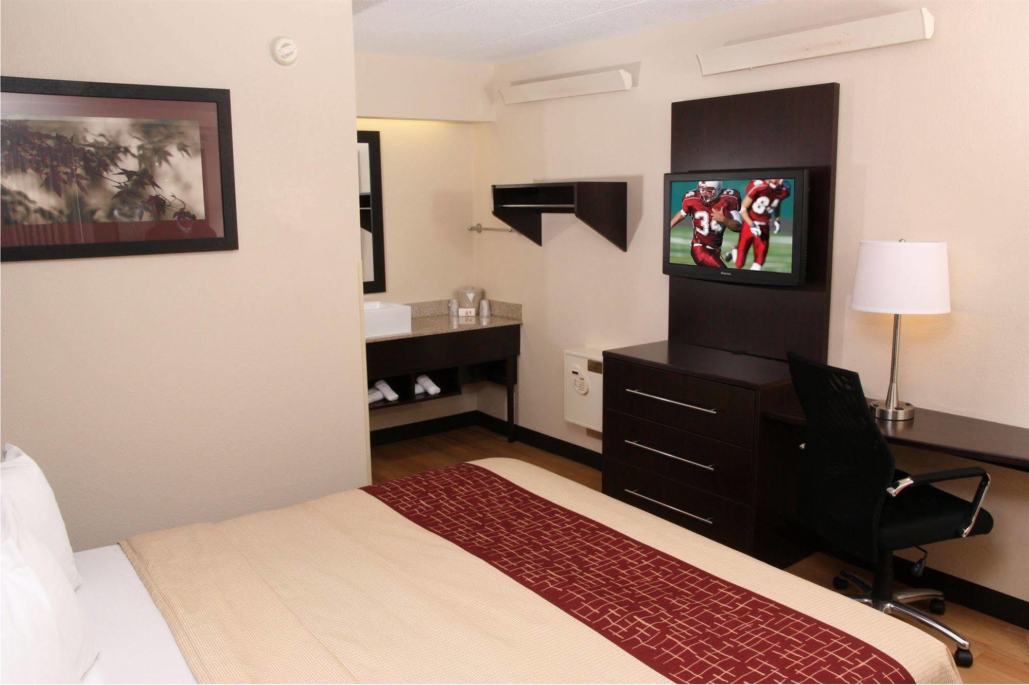 Red Roof Inn Plus+ Columbus-Ohio State University Osu Екстериор снимка