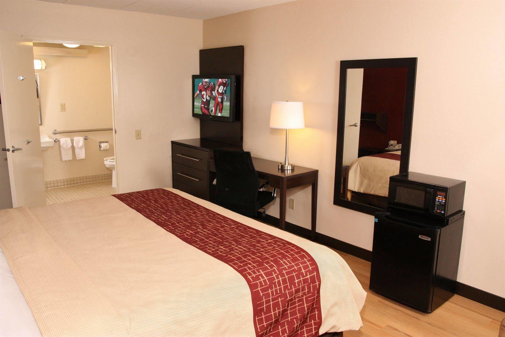 Red Roof Inn Plus+ Columbus-Ohio State University Osu Екстериор снимка