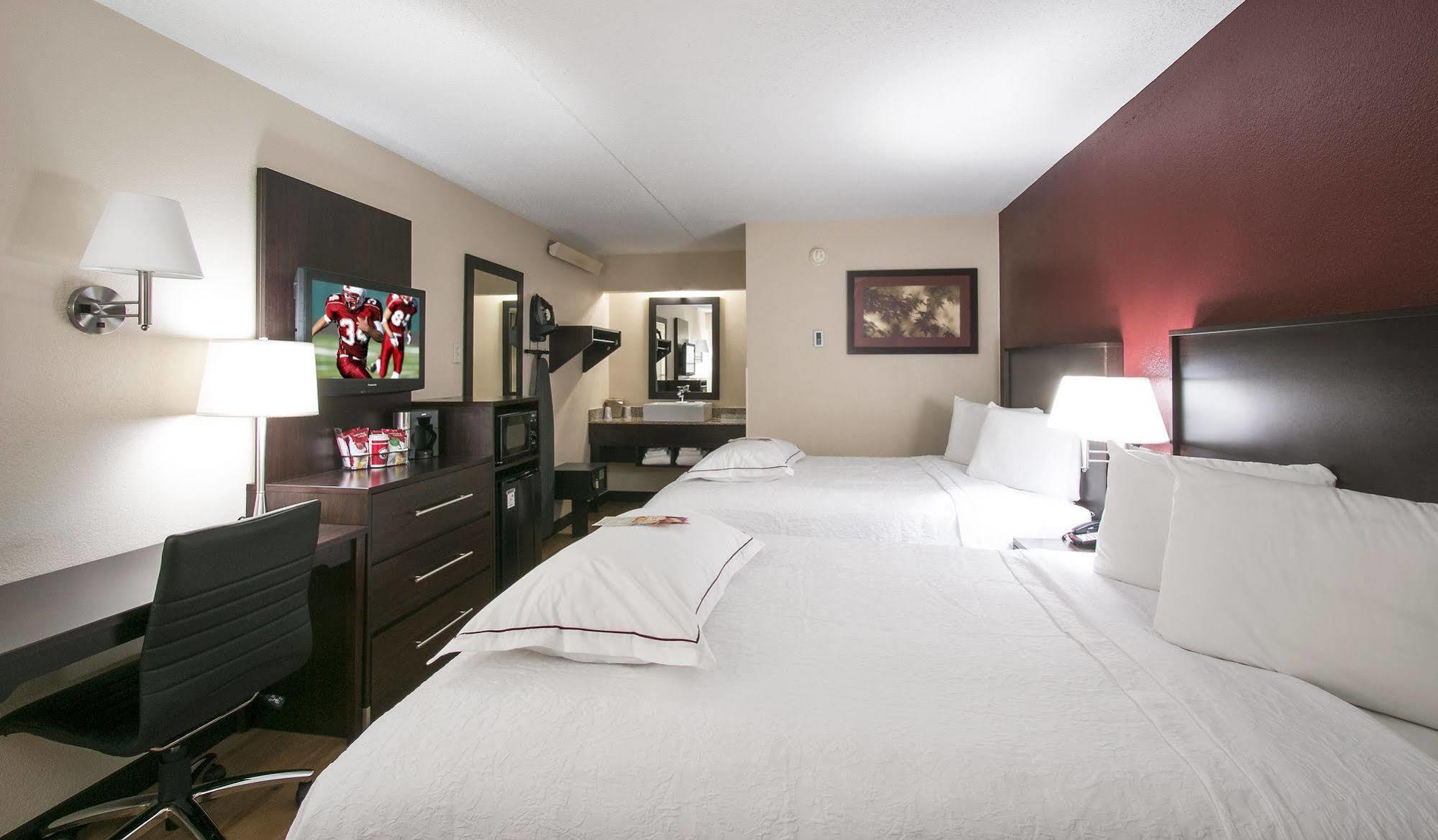 Red Roof Inn Plus+ Columbus-Ohio State University Osu Екстериор снимка